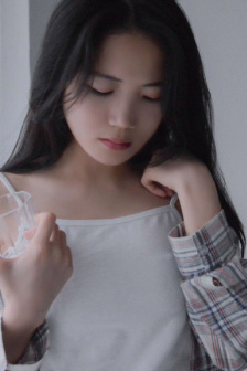 逃离克隆岛